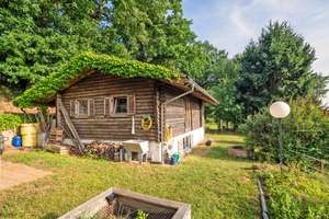 Ein herrlicher Rückzugsort: charmantes Wochenend-Blockhaus auf idyllischem Grundstück – Die vollständige Adresse der Immobilie erhältst du vom Anbieter., 86444 Affing – Vorschaubild 3