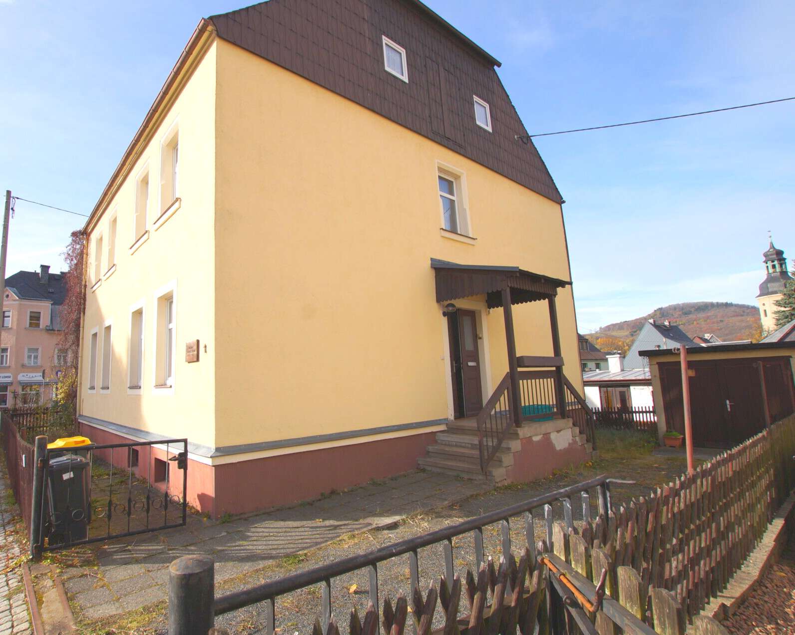 Traditionelles Zweifamilienhaus mit vielseitigem Nutzungspotenzial in Altenberg ST Geising, Sächsische Schweiz Osterzgebirge Kreis – Bild 4