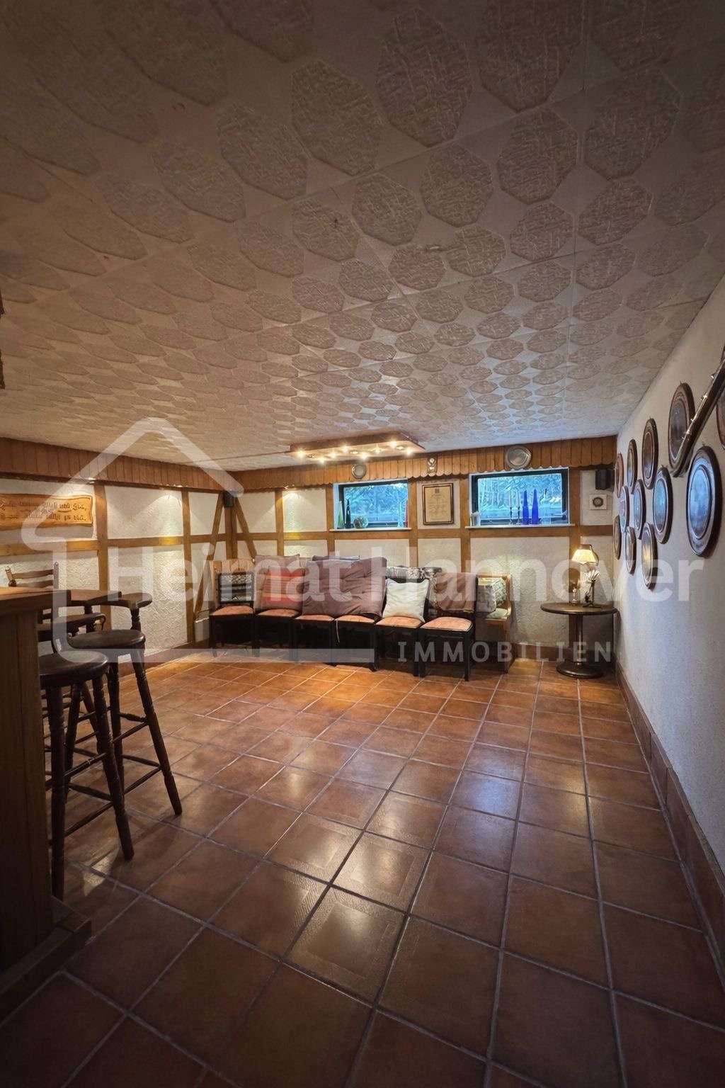 Immobilie in Uetze - Großzügiges 1–2-Familienhaus mit Pool und großem Grundstück in zentraler Lage von Uetze - Bild 16