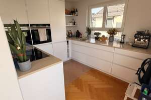Lichtdurchflutetes Penthouse : 3-Zimmer-Wohnung mit Süd-West-Balkon – Esmarchstraße 31a, 80999 Untermenzing, München – Vorschaubild 7