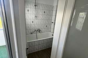 Renovierte 2-Zimmer Wohnung mit Balkon in Ehrenfeld - 2.OG – Brandtsplatz 3, 50825 Neuehrenfeld, Köln – Vorschaubild 23