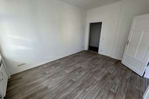 Ideal als Erste Wohnung! Helle 2-Zimmer-Wohnung sucht Sie! – Otto-Richter-Straße 30a, 39116 Sudenburg, Magdeburg – Vorschaubild 2