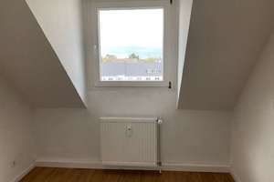 Moderne DG-Wohnung in GE-Schalke – Liboriusstr. 67, 45881 Schalke, Gelsenkirchen – Vorschaubild 3