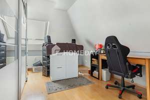 Charmantes Wohnen über den Dächern – gepflegte Zwei-Zimmer-Wohnung im Erfurter Hanseviertel – 99085 Krämpfervorstadt, Erfurt – Vorschaubild 10