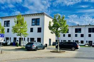 Schönes Reihenendhaus mit Dachterrasse + zwei PKW-Stellplätzen in guter Lage von Riedstadt-Goddelau – Die vollständige Adresse der Immobilie erhältst du vom Anbieter., 64560 Riedstadt – Vorschaubild 72