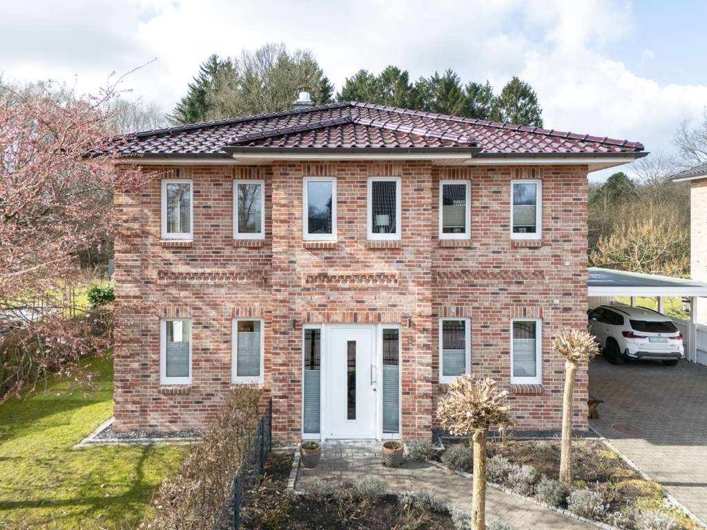 Immobilie in Hasenkrug - Lebenswert Wohnen - Moderne und repräsentatives Stadtvilla für Deine Familie - Bild 0