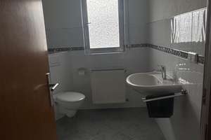Frisch renovierte 3-Zimmer-Wohnung mit Balkon in Darmstadt-Eberstadt – Die vollständige Adresse der Immobilie erhältst du vom Anbieter., 64297 Eberstadt, Darmstadt – Vorschaubild 3