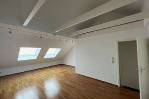 Von Privat: Schönes 4-Zimmer-RMHaus zur Miete in Eschborn-Niederhöchstadt – Die vollständige Adresse der Immobilie erhältst du vom Anbieter., 65760 Eschborn – Vorschaubild 12