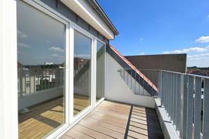 ÜBER DEN DÄCHERN DER KÖLNER SÜDSTADT - 2 ZIMMER-MAISONETTE MIT DACHTERRASSE UND EINBAUKÜCHE – 50677 Neustadt/Süd, Köln – Vorschaubild 10