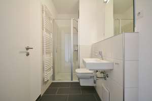 Familienfreundliche 4-Zimmer-Wohnung mit Dachterrasse – Auerberger Mitte 14, 53117 Auerberg, Bonn – Vorschaubild 6