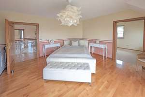 Stilvolle Villa auf Traumgrundstück und zusätzlichem Bungalow – Die vollständige Adresse der Immobilie erhältst du vom Anbieter., 67590 Monsheim – Vorschaubild 10