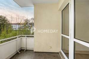 Morgensonne auf der Loggia – Drei Zimmer mit Struktur und Rückzugsorten – Die vollständige Adresse der Immobilie erhältst du vom Anbieter., 28259 Kirchhuchting, Bremen – Vorschaubild 15