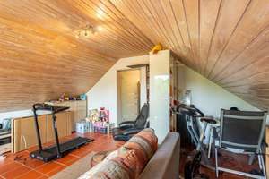 Premiumlage mit Burgblick und traumhaften Garten am Bach – Die vollständige Adresse der Immobilie erhältst du vom Anbieter., 50374 Erftstadt – Vorschaubild 25