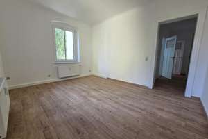 gemütliche-2-Zimmerwohnung mit EBK und Gartennutzung in ruhige Nebenstrasse – 1159 Löbtau-Süd, Dresden – Vorschaubild 3