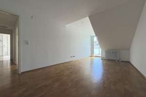 4915 - Nähe Mühlburger Tor! 4-Zimmer-Maisonettewohnung mit Balkon und TG-Stellplatz! – Die vollständige Adresse der Immobilie erhältst du vom Anbieter., 76133 Weststadt, Karlsruhe – Vorschaubild 12
