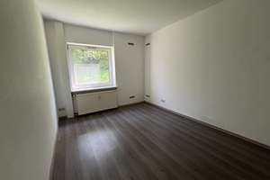 3-Zimmer-Wohnung zum wohlfühlen - Sei dabei! – Karl-Dowidat-Straße 17, 42899 Stursberg, Remscheid – Vorschaubild 3