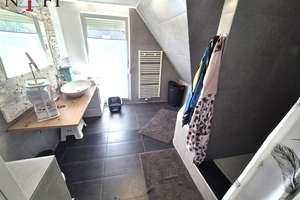 Sonnige Wohnlage modernes 1-2 Familienhaus mit großem Grundstück ~ – Die vollständige Adresse der Immobilie erhältst du vom Anbieter., 70378 Steinhaldenfeld, Stuttgart – Vorschaubild 13