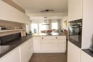 Modernes Einfamilienhaus mit großem Garten in ruhiger Neubausiedlung – Altötting (Kreis) – Vorschaubild 8