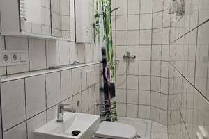 Möblierte 1,5 Zimmerwohnung mit EBK in zentraler Lage – 40227 Oberbilk, Düsseldorf – Vorschaubild 7