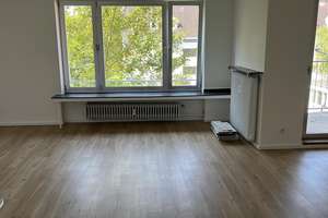 Schöne sanierte Wohnung - WG-geeignet ab sofort – Trierer Straße 194, 52078 Forst, Aachen – Vorschaubild 3