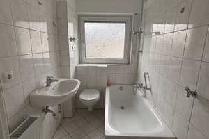 Grundrenvovierte Dachwhg.: 2 ZKB- 52 m² mit Gemeinschaftsgarten Wi-Breckenheim € 520,- + NK – Wiesbaden – Vorschaubild 5