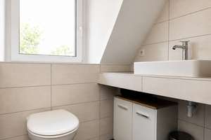Hell. Modern. Charmant. Dachgeschosswohnung mit besonderem Wohngefühl – Bromberger Straße 14, 90491 Schoppershof, Nürnberg – Vorschaubild 7