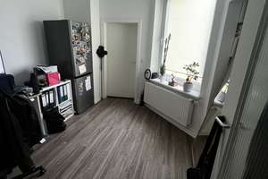 Ansprechende 3-Zimmer-Wohnung mit Balkon und Einbauküche in Düsseldorf – Die vollständige Adresse der Immobilie erhältst du vom Anbieter., 40215 Friedrichstadt, Düsseldorf – Vorschaubild 6