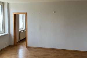 Gepflegtes 7 Parteien Mehrfamilienhaus mit 8 Garagen – Im Busche 53, 45886 Ückendorf, Gelsenkirchen – Vorschaubild 5