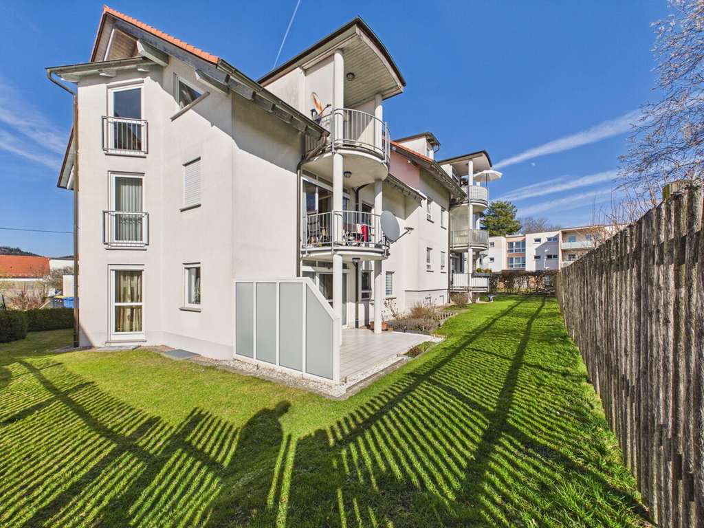 Immobilie in Gosheim - Schicke 3,5-Zimmerwohnung mit Wohlfühlambiente - Bild 0