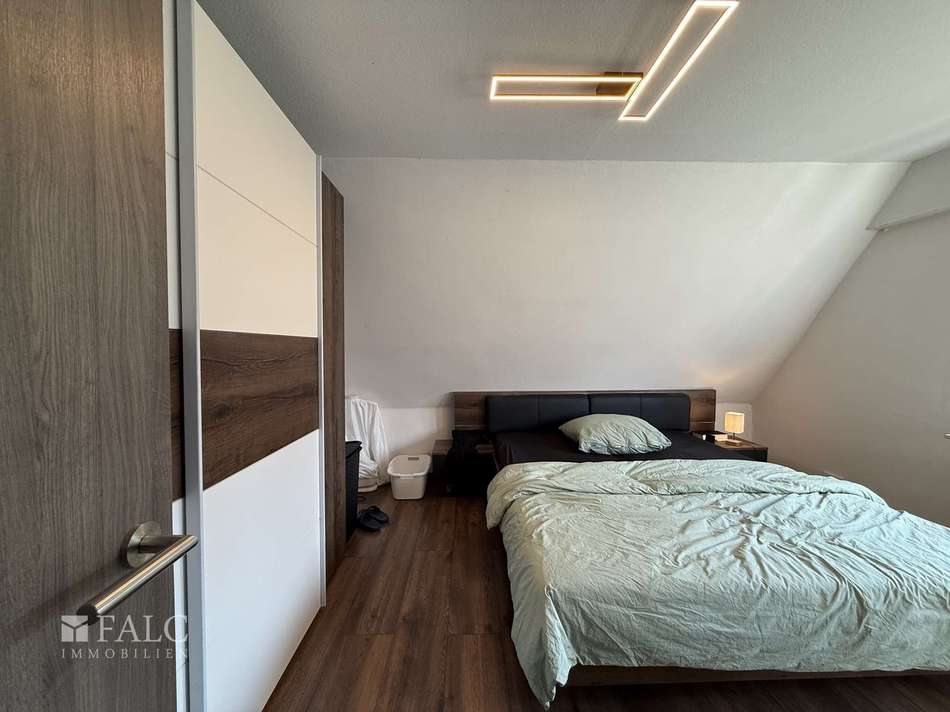 dJxRG3uymVHNtgkp15SRg1oc-big I