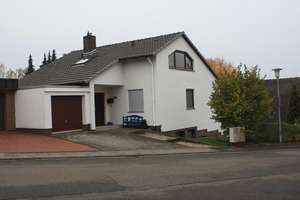 Modernisiertes EFH im Wieterviertel mit Blick über Northeim – Ulmenstraße 4, 37154 Northeim – Vorschaubild 1