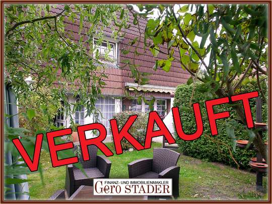 Attraktive Doppelhaushälfte mit Kamin, Pool und Sauna auf kleinem Grundstück - Bild 1