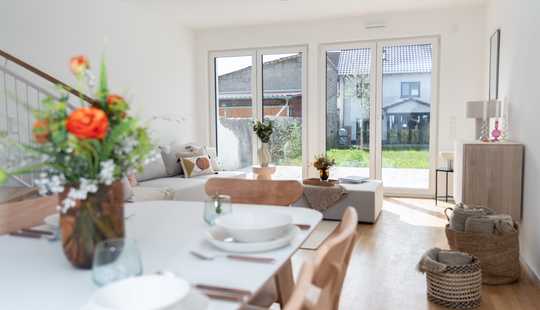 Bild von Erstbezug: Neuwertiges Doppelhaus mit Garten, Terrasse & Loggia im Herzen von Mainz-Ebersheim
