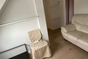 Helle 2,5-Zimmer Dachgeschosswohnung in Stuttgart-Untertürkheim – Die vollständige Adresse der Immobilie erhältst du vom Anbieter., 70327 Untertürkheim (Ortsteil), Stuttgart – Vorschaubild 6