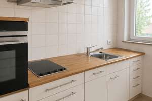 Helle 2,5-Zimmer-Dachgeschosswohnung mit großer Terrasse, Einbauküche und Tiefgaragenstellplatz – Die vollständige Adresse der Immobilie erhältst du vom Anbieter., 91052 Röthelheim, Erlangen – Vorschaubild 4