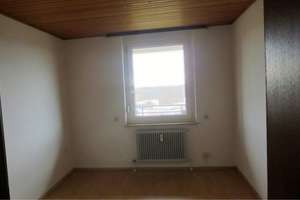 Traumhafter  Ausblick  Attraktive 4,5-Zimmer Wohnung mit Balkon in Reutlingen – Hermann-Ehlers-Straße 20, 72762 Reutlingen-Mitte, Reutlingen – Vorschaubild 8