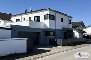 Mehrgenerationen Wohnen mit Mehrwert – 2 Einfamilienhäuser plus Einliegerwohnung – Die vollständige Adresse der Immobilie erhältst du vom Anbieter., 83233 Bernau am Chiemsee – Vorschaubild 26