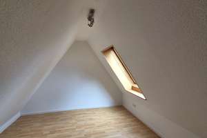 Charmante Ein-Zimmer-Dachgeschosswohnung mit hochwertiger Ausstattung in Degerloch – Die vollständige Adresse der Immobilie erhältst du vom Anbieter., 70597 Degerloch (Ortsteil), Stuttgart – Vorschaubild 14