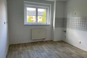 ERLEBe Sie - MIETe Sie - BEWOHNe Sie ... frisch saniert – Bernsdorfer Plan 16, 9126 Bernsdorf, Chemnitz – Vorschaubild 4