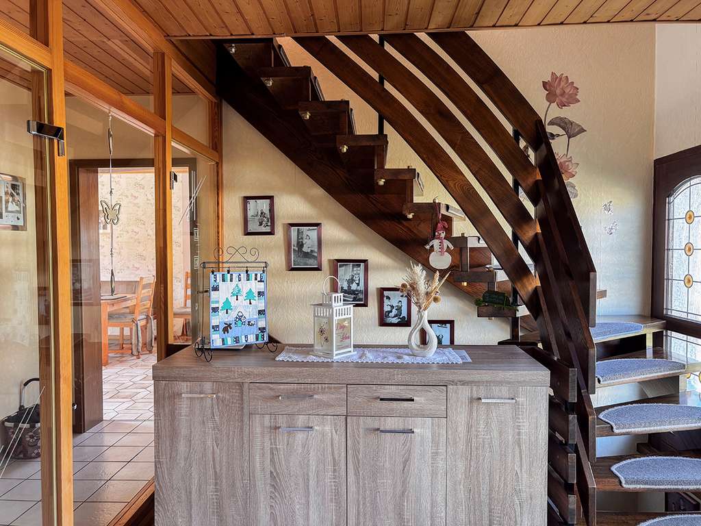 Immobilie in Brücken - Freistehendes Einfamilienhaus mit Doppelgarage, traumhafter Aussicht in ruhiger Lage! - Bild 4