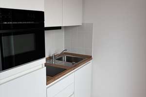 Neubau // Individuelle 1-Zimmer-Wohnung im Erstbezug mit Dachterrasse – Hagedornstraße 96, 12487 Johannisthal, Berlin – Vorschaubild 6