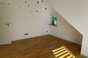 Großzügige, modernisierte 4-Zimmer-Maisonettewohnung mit Garten in Bochum-Linden – Am Sonnenberg 26, 44879 Linden, Bochum – Vorschaubild 10