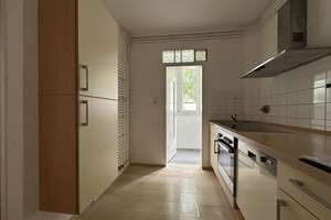 Stuttgart Ost: 3-Zimmer-Wohnung mit kleiner Einbauküche – Die vollständige Adresse der Immobilie erhältst du vom Anbieter., 70186 Gaisburg, Stuttgart – Vorschaubild 5