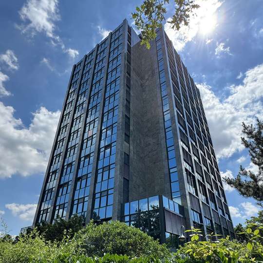 Büroflächen mit einzigartigem Ausblick über Hannover