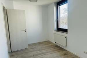 bezugsfreie Traumwohnung mit Stellplatz in Bestlage mit  Blick auf die Spree – Die vollständige Adresse der Immobilie erhältst du vom Anbieter., 10245 Friedrichshain, Berlin – Vorschaubild 13