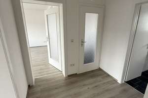 Alleinerziehend mit Kind? Großzügige 2-Zi.-Wohnung mit Balkon in Südlage! DU-Rheinhausen!! – Hölderlinstr. 2, 47226 Rheinhausen-Mitte, Duisburg – Vorschaubild 9
