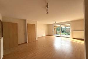 Gepflegte Niedrigenergie-DHH in toller Lage mit gr. Garage, überd. Terrasse, kleinem Garten + EBK – Die vollständige Adresse der Immobilie erhältst du vom Anbieter., 76676 Graben-Neudorf – Vorschaubild 7