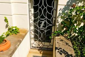 Property thumbnail 9