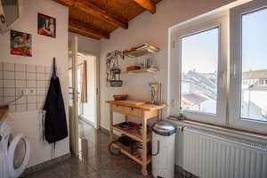 -Über den Dächern von Düsseldorf- Traumhafte Altbauwohnung zzgl. 28 m² Spitzboden – Die vollständige Adresse der Immobilie erhältst du vom Anbieter., 40215 Friedrichstadt, Düsseldorf – Vorschaubild 24