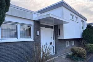 Lichtdurchfluteter Bungalow im Grünen – Die vollständige Adresse der Immobilie erhältst du vom Anbieter., 53127 Ippendorf, Bonn – Vorschaubild 1